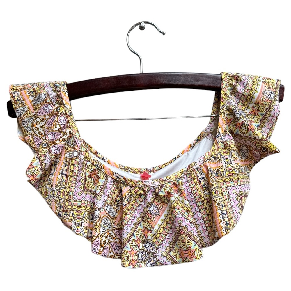 Victoria’s Secret Swim Off-Shoulder
Ruffle Flounce Crop Bikini Top Size S Beach